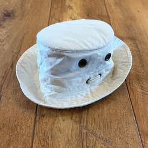 Tilley Wanderer Hat Size 7 Natural